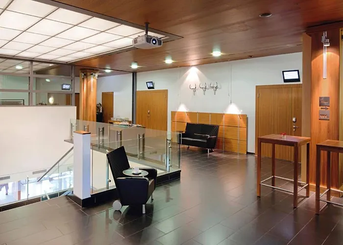 Mövenpick Hotel Zürich-Airport