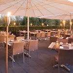 Mövenpick Hotel Zürich-Airport 